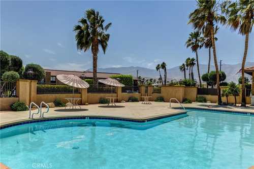 $277,000 - 2Br/2Ba -  for Sale in Cathedral Springs (33534), Cathedral City