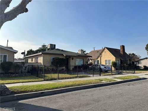 $679,900 - 2Br/2Ba -  for Sale in Compton