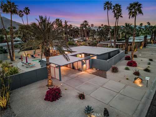 $1,125,000 - 3Br/2Ba -  for Sale in Racquet Club East (33122), Palm Springs