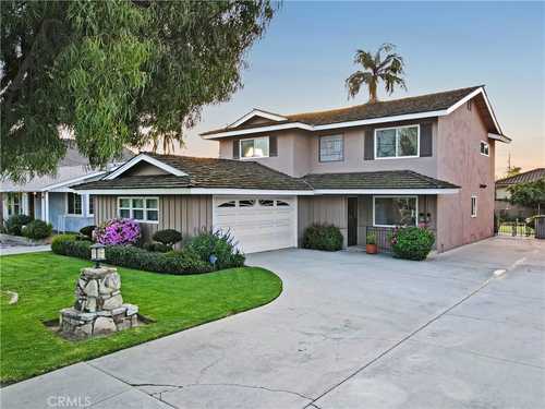 $1,199,000 - 4Br/3Ba -  for Sale in Downey