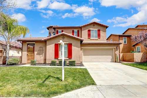 $700,000 - 6Br/4Ba -  for Sale in Perris