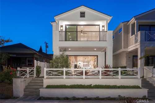 $3,349,900 - 4Br/5Ba -  for Sale in Old Town (oldt), Seal Beach