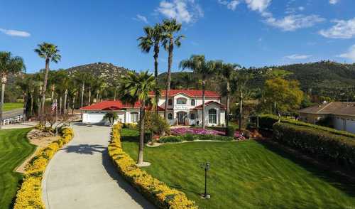 $2,400,000 - 5Br/4Ba -  for Sale in San Marcos