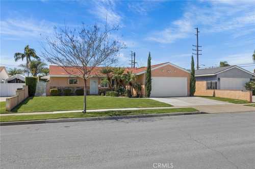 $939,999 - 4Br/2Ba -  for Sale in Cypress