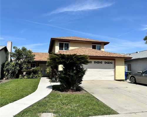 $729,000 - 4Br/3Ba -  for Sale in Commerce