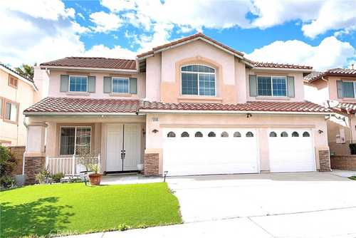 $849,999 - 5Br/3Ba -  for Sale in Fontana