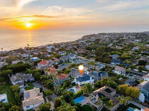 $4,650,000 - 5Br/5Ba -  for Sale in Cardiff By The Sea