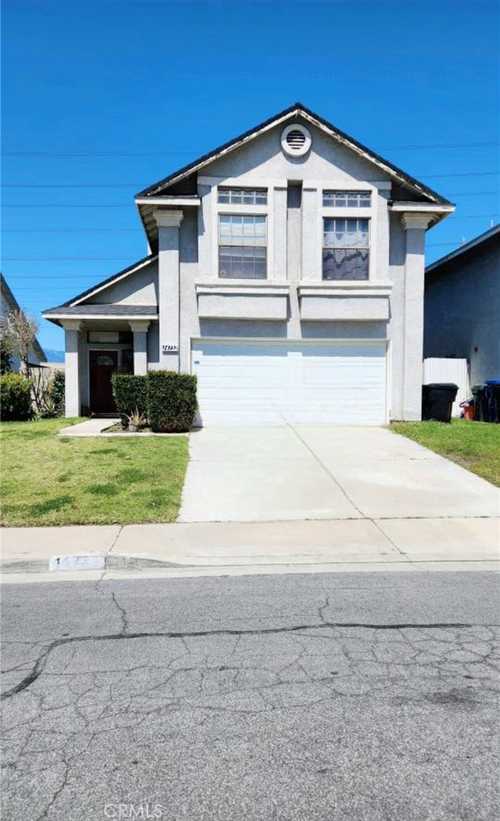 $569,000 - 3Br/3Ba -  for Sale in Fontana