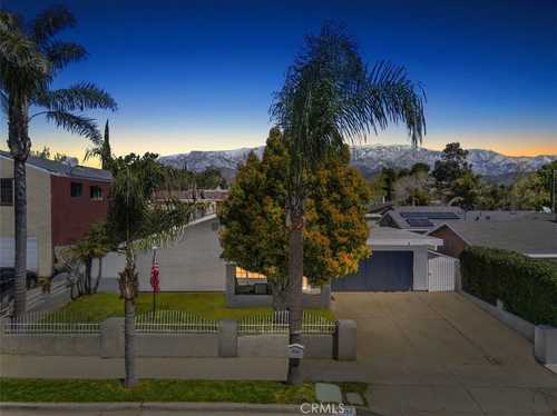 $399,999 - 3Br/2Ba -  for Sale in Banning