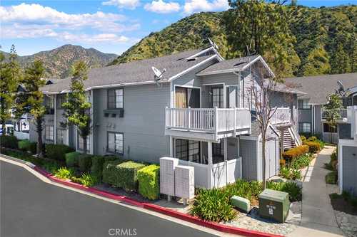 $469,000 - 1Br/2Ba -  for Sale in Azusa