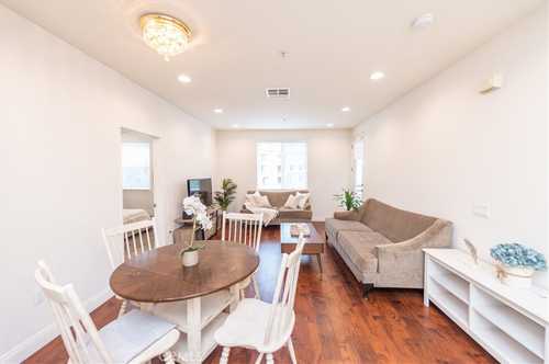 $798,000 - 2Br/2Ba -  for Sale in Avenue One (ave1), Irvine