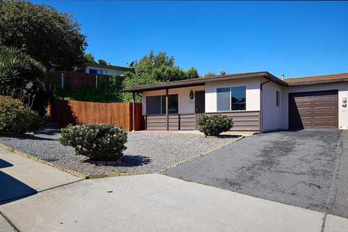 $565,000 - 2Br/1Ba -  for Sale in San Marcos