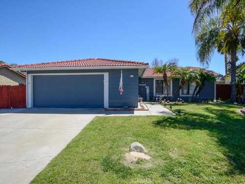 $525,000 - 3Br/2Ba -  for Sale in Lake Elsinore