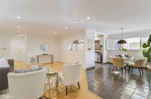 $823,000 - 2Br/2Ba -  for Sale in West Hollywood