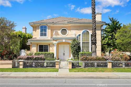 $1,298,000 - 3Br/3Ba -  for Sale in Arcadia