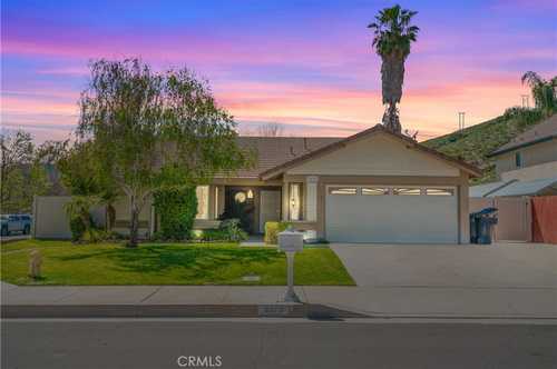 $529,900 - 3Br/2Ba -  for Sale in Lake Elsinore