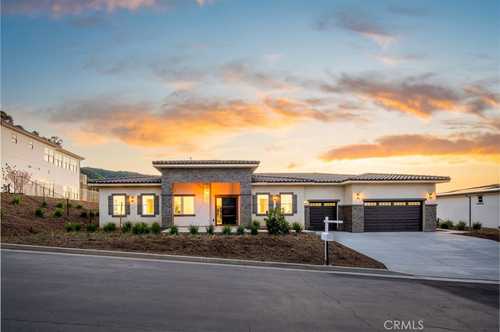 $2,599,000 - 5Br/6Ba -  for Sale in ,crown Ranch, Corona