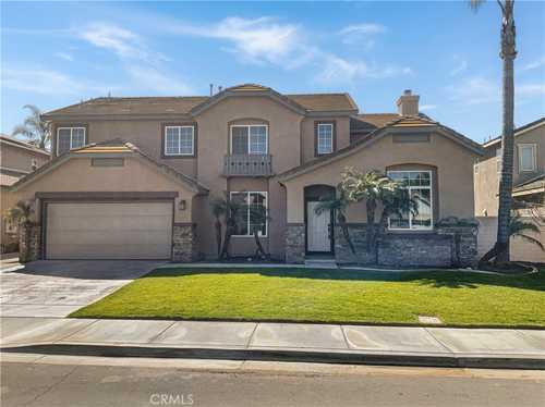 $902,000 - 4Br/3Ba -  for Sale in Eastvale