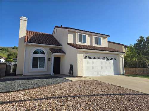 $889,000 - 4Br/3Ba -  for Sale in Chino Hills