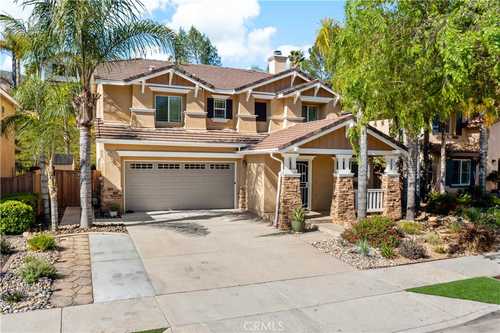 $629,999 - 4Br/3Ba -  for Sale in Lake Elsinore