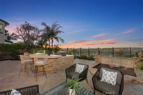 $1,650,000 - 4Br/3Ba -  for Sale in Chimmney Corners (chmc), Ladera Ranch