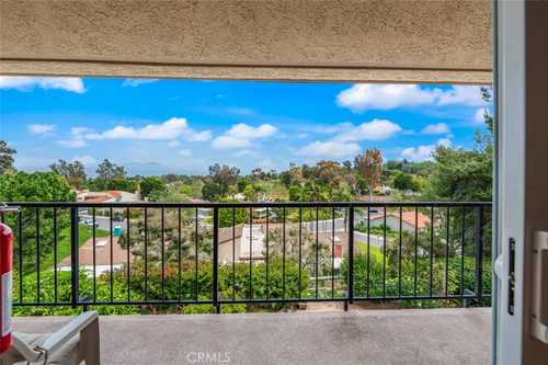 $625,000 - 2Br/2Ba -  for Sale in Laguna Woods