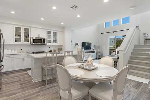 $1,275,000 - 3Br/3Ba -  for Sale in Carlsbad