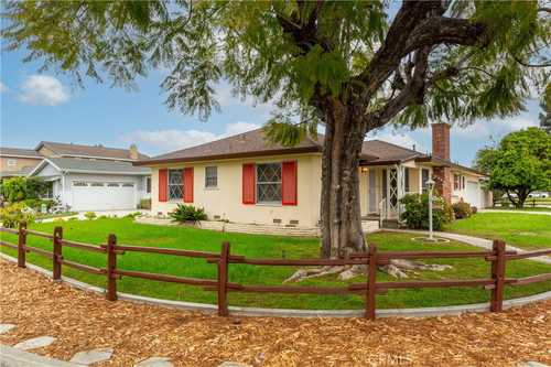 $879,000 - 4Br/3Ba -  for Sale in Downey