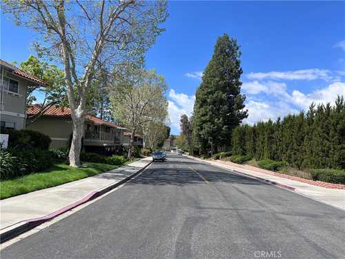 $379,800 - 2Br/2Ba -  for Sale in ,leisure World (lw), Laguna Woods