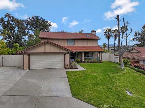 $725,000 - 4Br/3Ba -  for Sale in Temecula