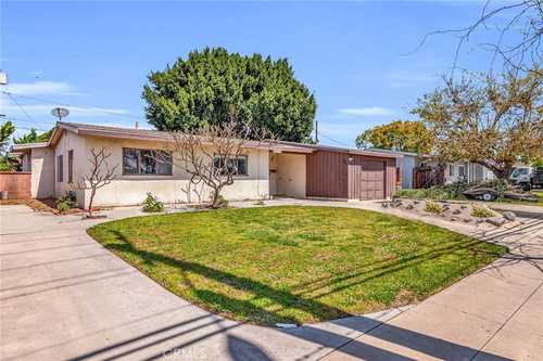 $795,000 - 3Br/2Ba -  for Sale in ,/, Anaheim