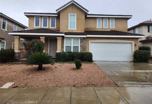 $695,000 - 5Br/3Ba -  for Sale in Palmdale