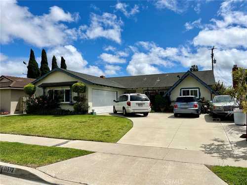 $1,099,990 - 3Br/2Ba -  for Sale in ,other, Fountain Valley