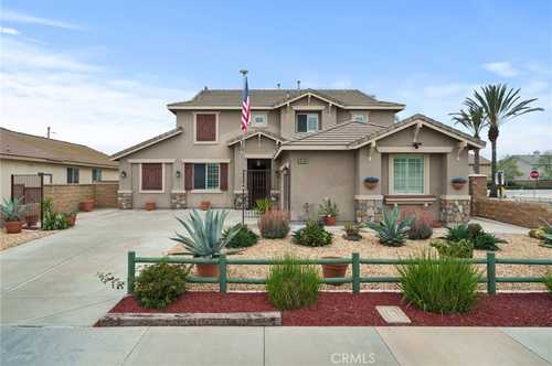 $898,800 - 4Br/4Ba -  for Sale in Eastvale