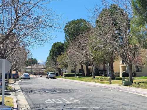 $274,900 - 2Br/2Ba -  for Sale in Palmdale