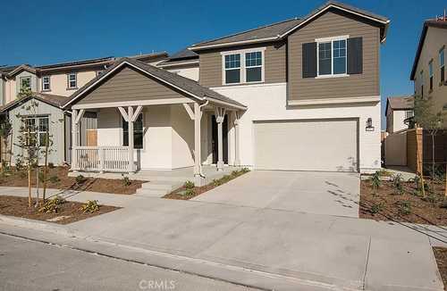 $950,000 - 5Br/3Ba -  for Sale in Chino