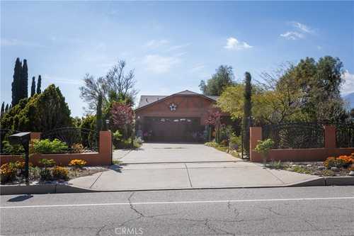 $850,000 - 3Br/2Ba -  for Sale in Fontana