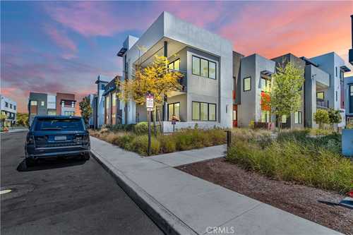 $1,179,000 - 2Br/2Ba -  for Sale in ,levity Community, Tustin