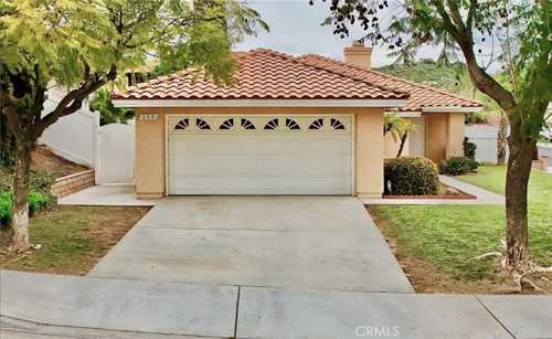 $680,000 - 3Br/2Ba -  for Sale in ,other, Corona