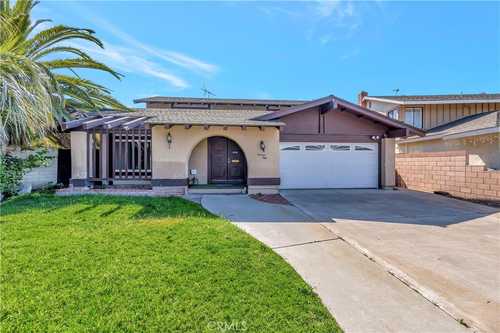 $899,000 - 4Br/3Ba -  for Sale in Anaheim