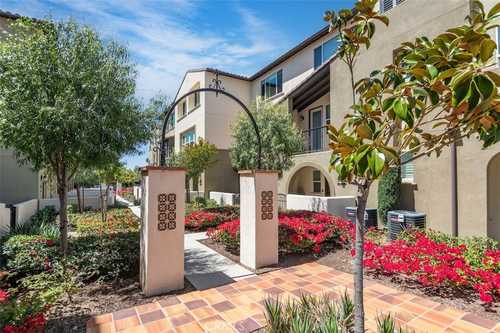 $775,000 - 2Br/3Ba -  for Sale in ,tapestry Walk, Anaheim