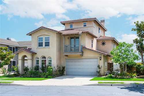 $1,100,000 - 6Br/5Ba -  for Sale in Ontario