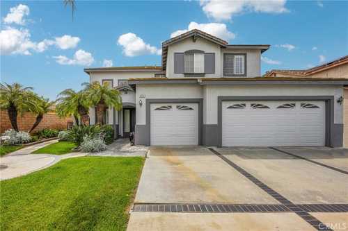 $1,200,000 - 5Br/5Ba -  for Sale in Ontario