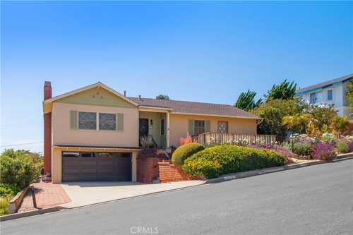 $3,750,000 - 3Br/2Ba -  for Sale in Hermosa Beach
