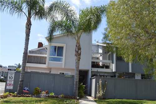 $915,000 - 3Br/3Ba -  for Sale in Brookview (brk1), Costa Mesa