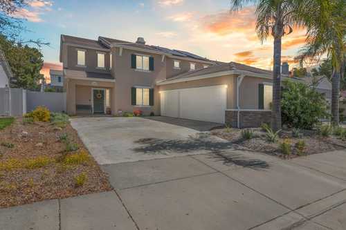 $750,000 - 4Br/3Ba -  for Sale in Temecula