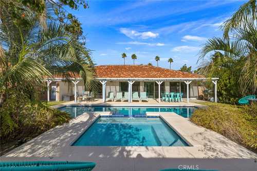 $999,000 - 3Br/2Ba -  for Sale in Desert Park Estates (33103), Palm Springs