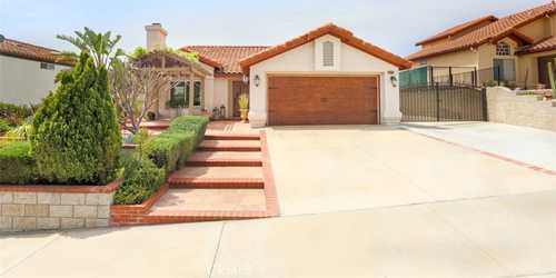 $555,000 - 2Br/2Ba -  for Sale in Moreno Valley