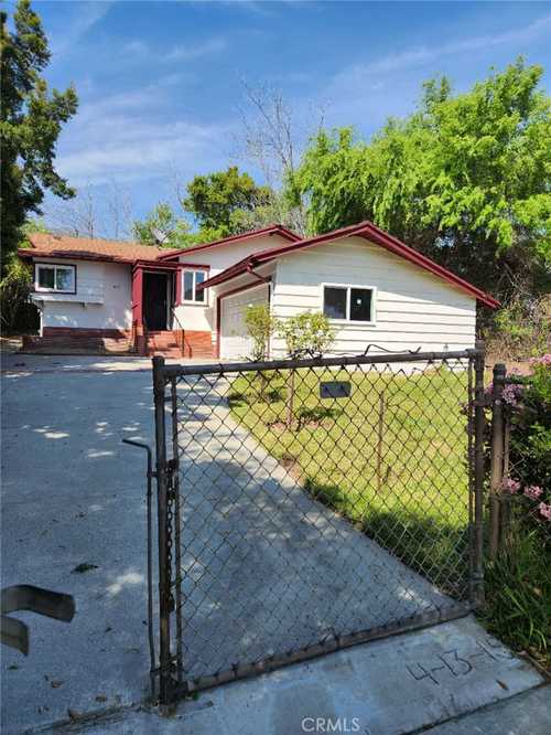 $1,180,000 - 3Br/2Ba -  for Sale in Los Angeles