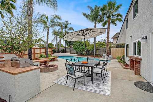 $1,200,000 - 4Br/3Ba -  for Sale in San Marcos